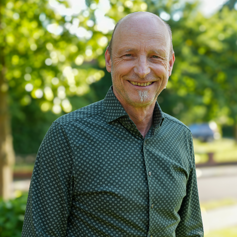  Martin Niermann
